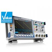 200 MHz bandwidth, education mode, digital voltmeter and frequency counter added to R&S RTM bench oscilloscope